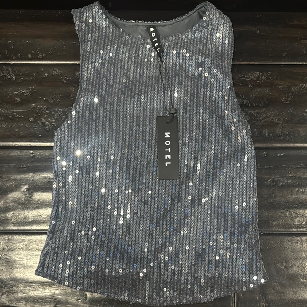 Motel Rocks Gray Sequin Sleeveless Tank Top